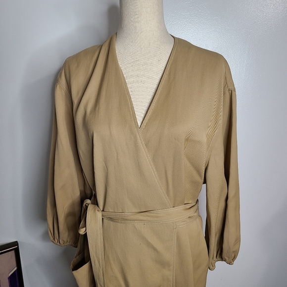 YUNE HO Tan  Isabella Collection Wrap Dress sz M - Picture 5 of 12